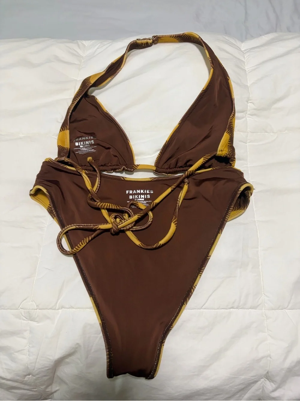 Frankies Bikinis Swimsuit 2XL top,Botton XL, Bolero Size XL